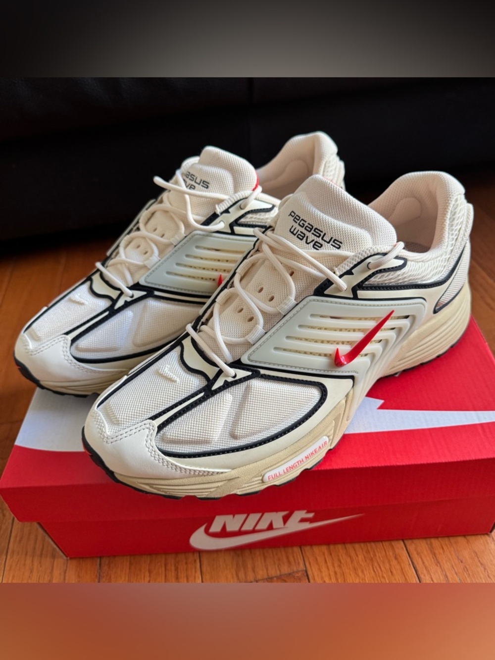 Nike Air Pegasus Wave Sneaker